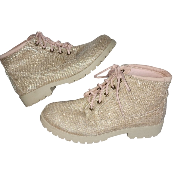 Cliffs by White Mountain Pink Metallic Combat Style Boots Women's Size 11 Lace - Picture 2 of 8